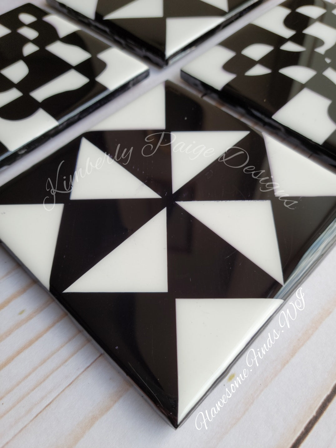 Abstract Black & White Checkerboard/Pinwheel 4 Piece Coaster Set