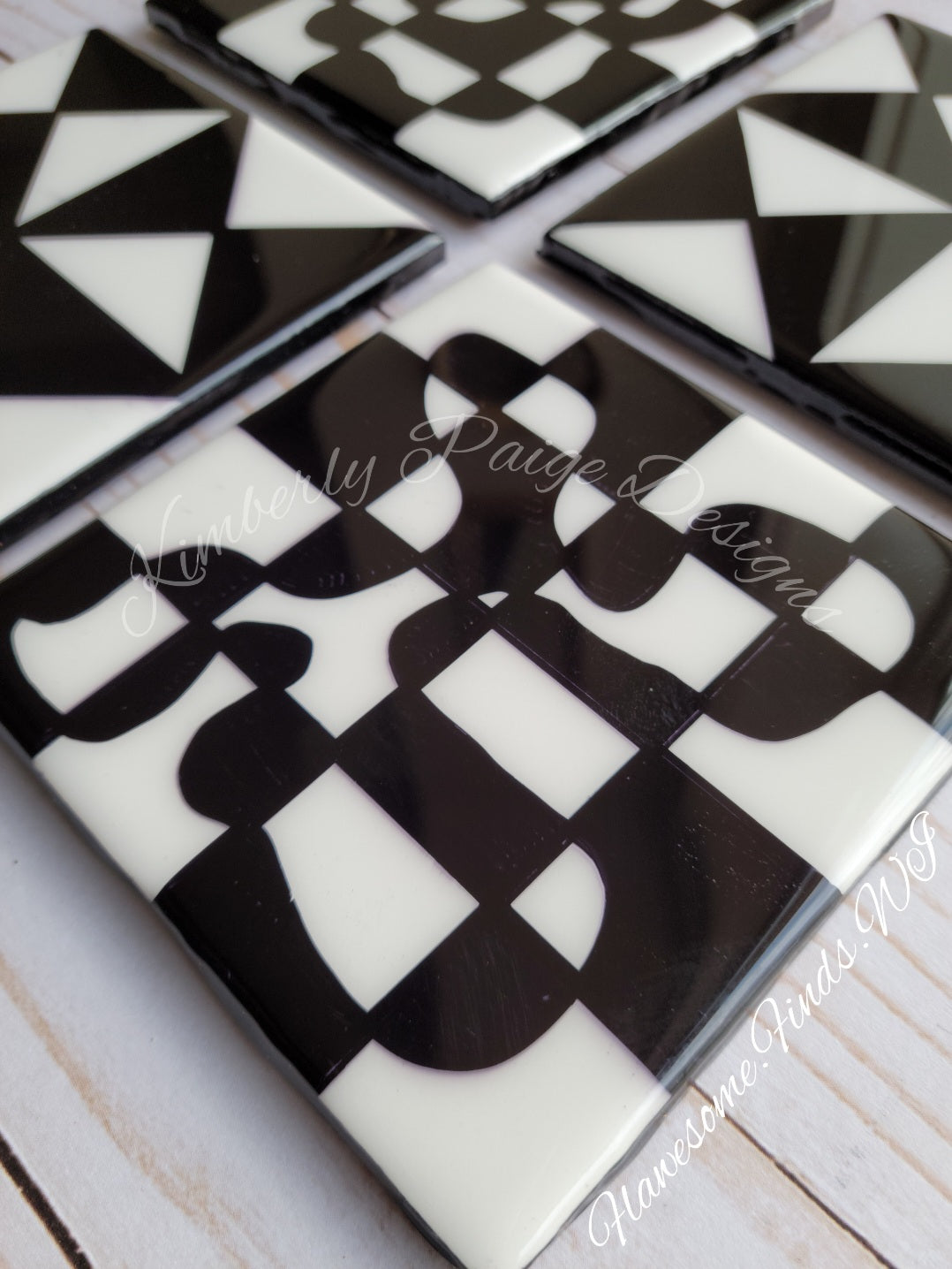 Abstract Black & White Checkerboard/Pinwheel 4 Piece Coaster Set