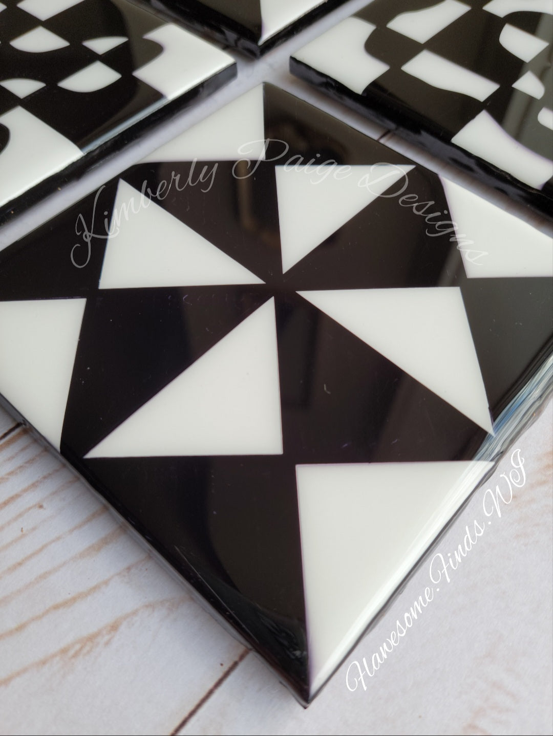 Abstract Black & White Checkerboard/Pinwheel 4 Piece Coaster Set